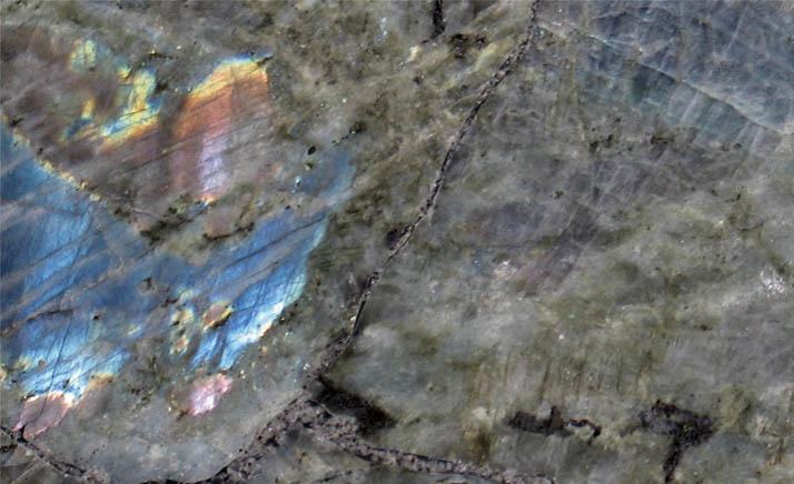 PEACOCK BLUE LABRADORITE